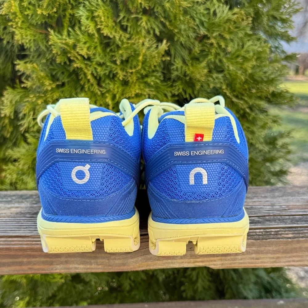 On Cloud Running Blue & Neon Yellow Cloudventure Trail Sneakers size 8.5 - Picture 3 of 6